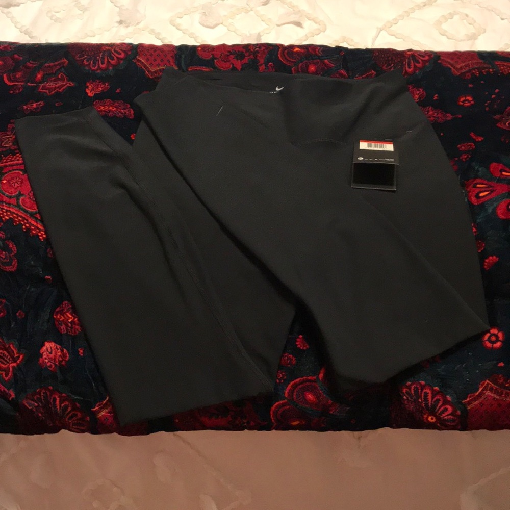 nike power women’s legging
